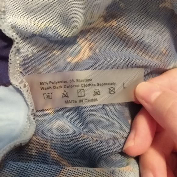 Blue Abstract Pattern 2pc Top and Skirt Swimsuit Set - Picture 3 of 12